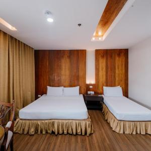 Queen Suite