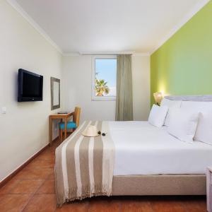 Triple Suite with Sea View 