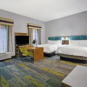 Queen Studio Suite with Two Queen Beds and Sofa Bed - Non-Smoking