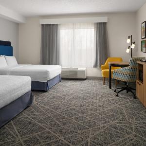 Queen Room with Two Queen Beds - Hearing Access/Non-Smoking