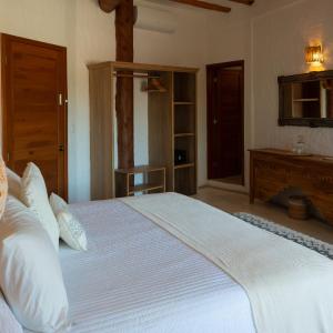 Classic Double Room with Balcony