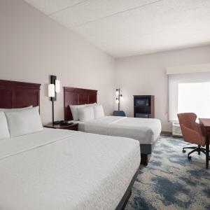 Queen Room with Two Queen Beds and Whirlpool - Non-Smoking
