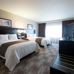 Room with Two Queen Beds - Non-Smoking