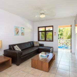 Pool View Suite