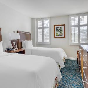 Two-Bedroom Suite with View - Lagoon Tower