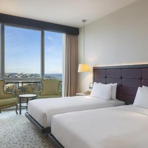 Deluxe Twin Room with Sea View