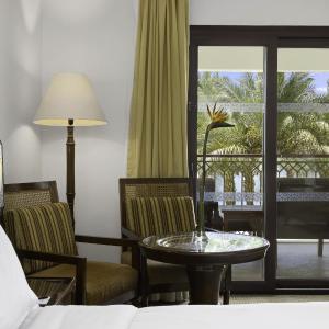 Deluxe Room King Bed