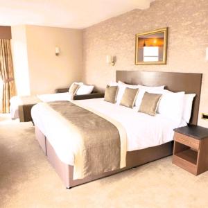 Deluxe Double or Twin Room with Sea View