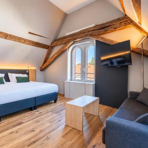 Deluxe Junior Suite