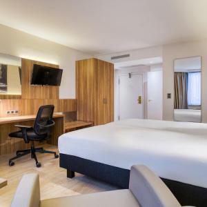Standard Twin Room with Two Twin Beds
