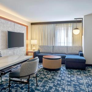 Double Suite with Two Double Beds - Corner Room - Non-Smoking