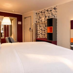 Premium King Room