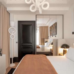 One-Bedroom Standard Apartment