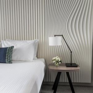 King Room with Roll-In Shower - Disability Access
