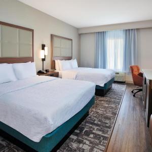 Queen Room with Two Queen Beds - Hearing Access/Non-Smoking