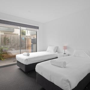 Three-Bedroom Townhouse