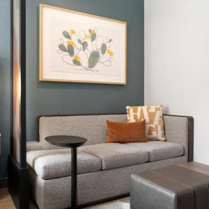 King Room with Sofa Bed and Mountain View