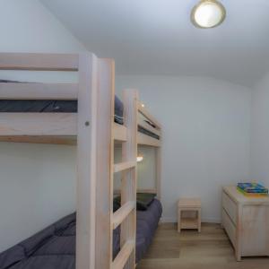 One-Bedroom Apartment (6 Adults)