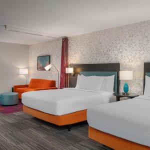 Queen Studio with Two Queen Beds - Mobility Access/Non-Smoking