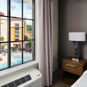 One-Bedroom King Suite with Pool View - Non-Smoking