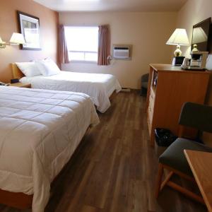 Double Room with Two Double Beds - Non-Smoking