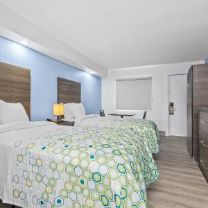 Studio Room with Two Twin Beds Non-Smoking