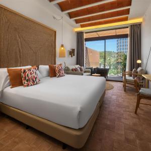 The Club King Room with Sea View