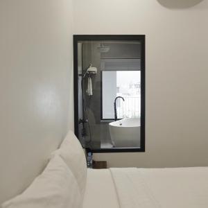 Deluxe Double Room with Bath