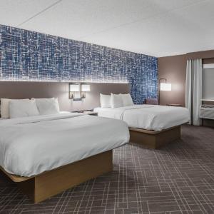 Queen Room with Two Queen Beds - Non-Smoking
