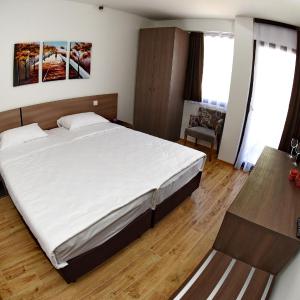 Twin Room with Balcony