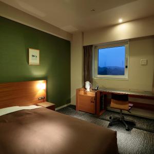 Double Room with Small Double Bed - Non-Smoking