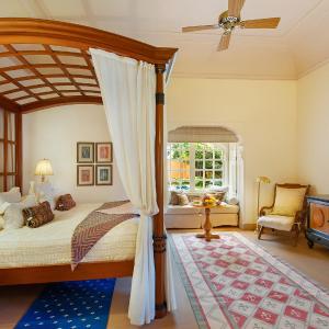 Luxury Villa with Private Pool And Two Way Airport Transfers