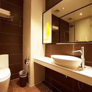 IU Comfort Double Room