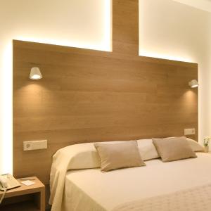 Single Room with Terrace
