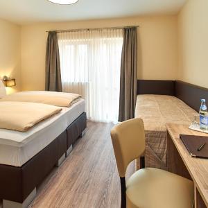 Comfort Double Room with 3 beds
