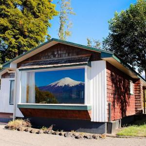 Superior Three-Bedroom Garden House