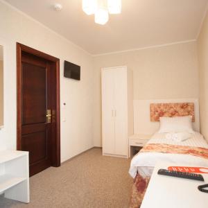Single Room with Wellness Center Morning Access