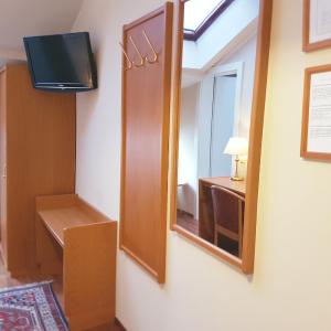 Comfort Single Room