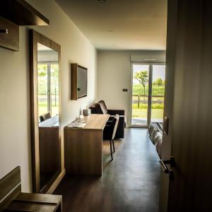 Double or Twin Room with Terrace