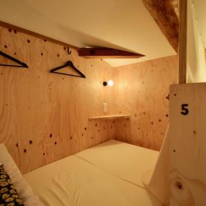 Bunk Bed in Mixed Dormitory Room