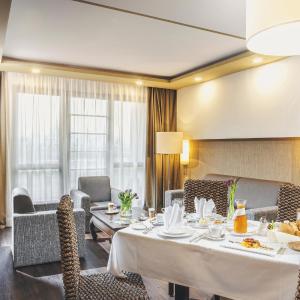 Premium Suite with Balcony