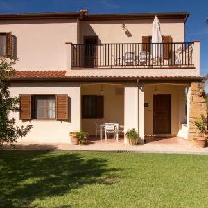 Two-Bedroom Apartment (4 Adults)