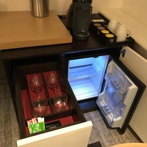 Deluxe King Room - Upper Floor - Non-Smoking