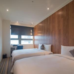 Classic Quadruple Room