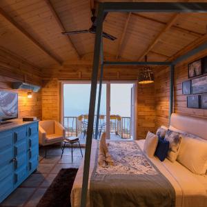 Log Huts with Private Plunge Pool : 20% off on session of 30 mins Spa | Complimentary welcome drinks on arrival 