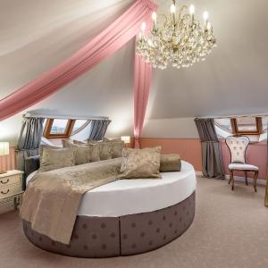 Luxury Suite with Free Mini-bar