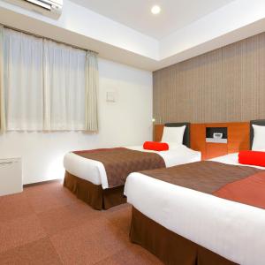 Superior Twin Room with City View - Non-Smoking - Eco Plan - No Room Cleaning Service