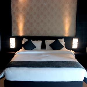 King Suite with Balcony