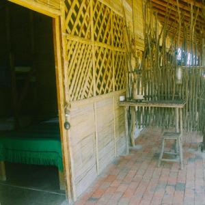 Bungalow with Shared Bathroom