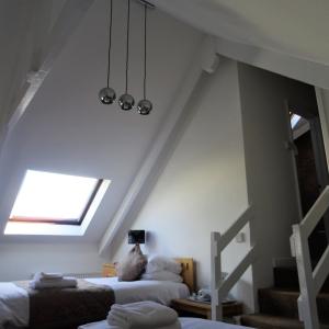Twin Room with Bathroom